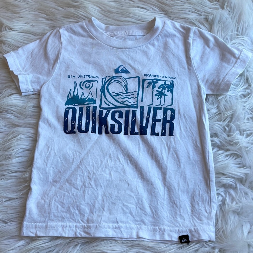 🛒2/$13 Quicksilver shirt